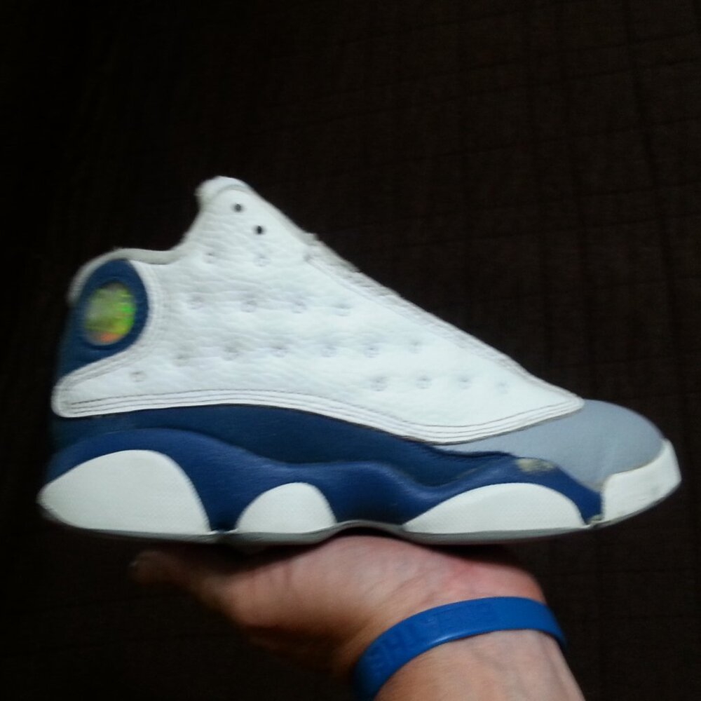 Jordan 13 Shoes Sneakers 2Y / 2 Youth Basketball Ble White  Gray Boys